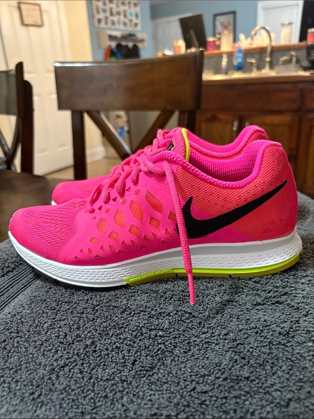 Nike Zoom Pegasus Pink Running Shoes